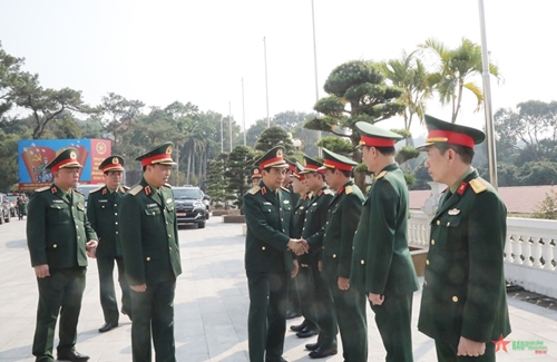 Đại tướng Phan Văn Giang làm việc với Quân khu 3 về công tác triển khai xây dựng doanh trại